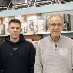 Carl Siemssen Haushaltswaren in Kaltenkirchen, der Laden, alles für Zuhause Christian und Carl-Heinz Siemssen